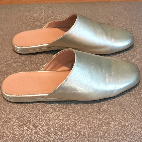 J. Crew Slip-On Leather Flats  (9.5) - Picture 4 of 8